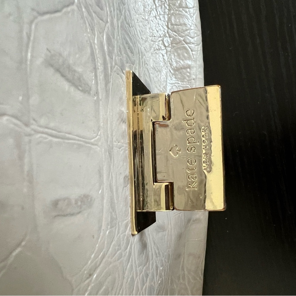 Kate Spade Purse - Picture 9 of 10
